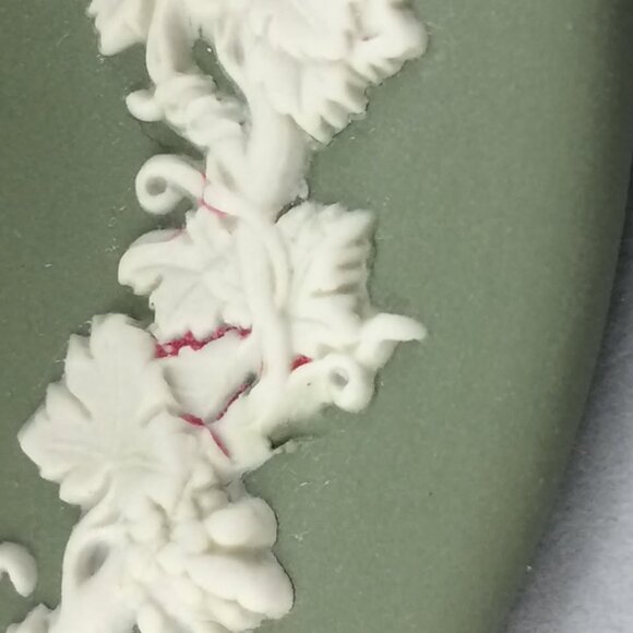 2 Pieces of Wedgwood Jaspeware Green Pieces Candlestick Holder Trinket Dish - Picture 6 of 10